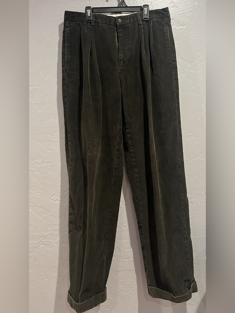 Brooks Brothers Olive Green Corduroy Pleated Pants